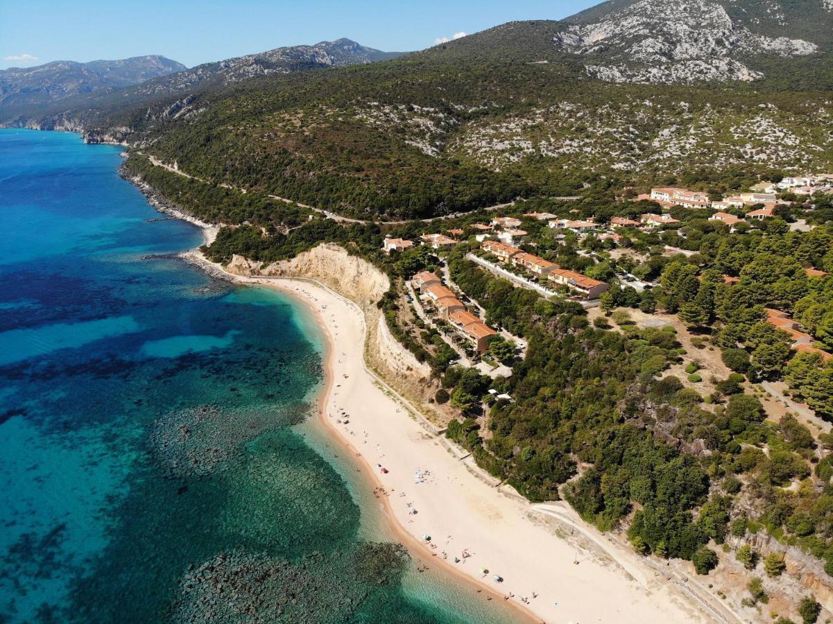 Club Esse Cala Gonone Otel Dış mekan fotoğraf